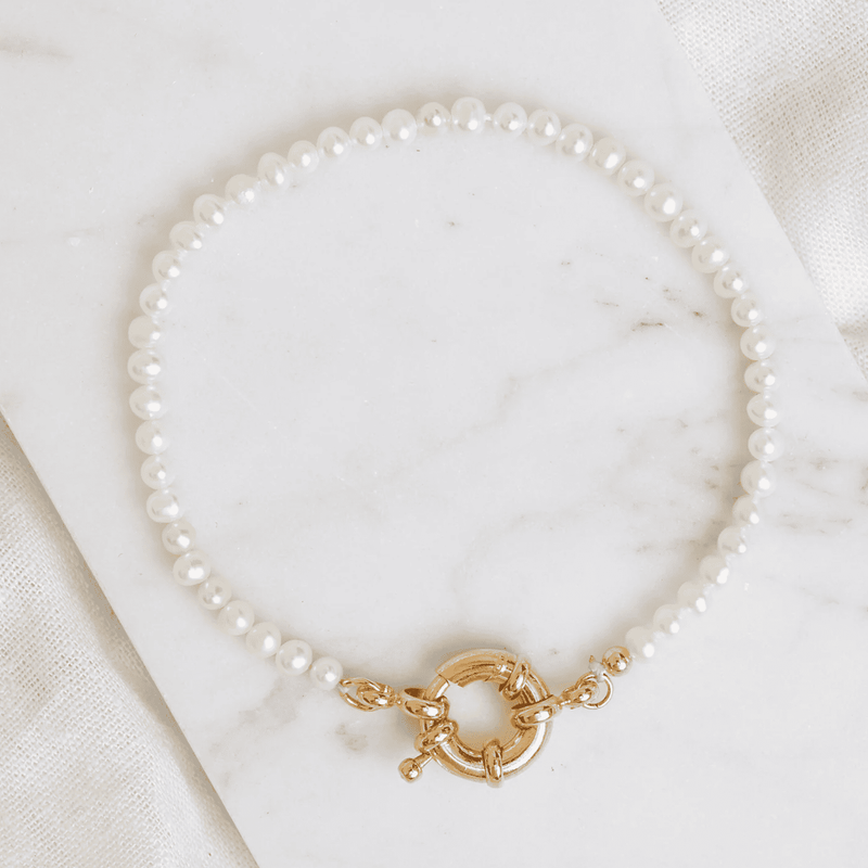 Spring Clasp Pearl Bracelet